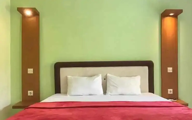 Pondok Mesari Padma Legian RedPartner