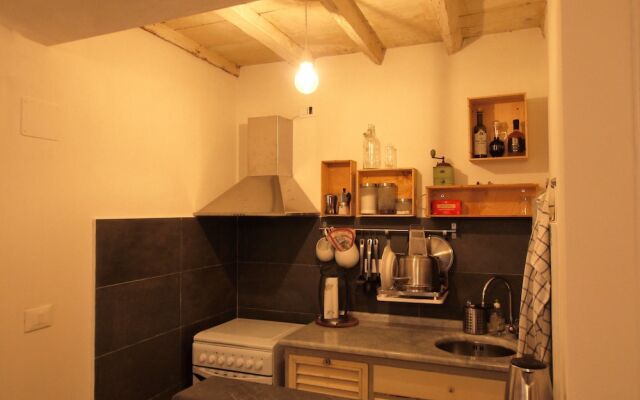Radici Sea View Apartment With Balcony