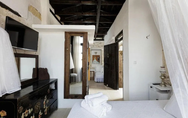 Antonia's House