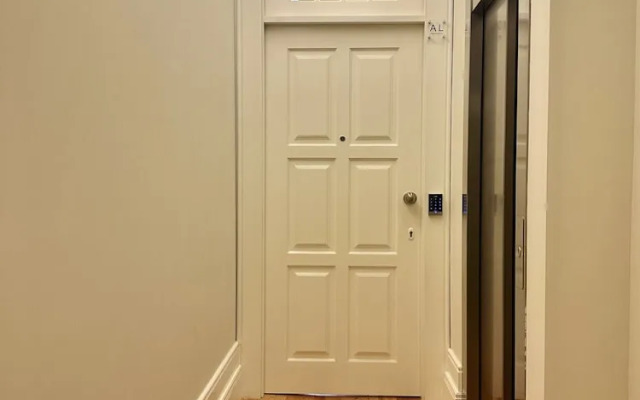 Collection 1B in Oporto