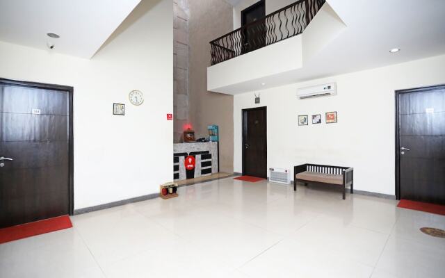 OYO 6558 SD Royal Inn