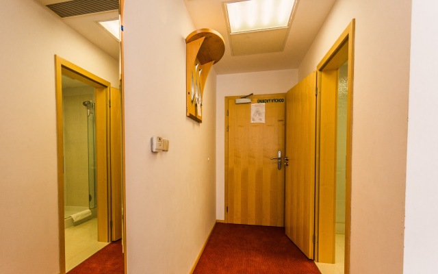 Hotel SET