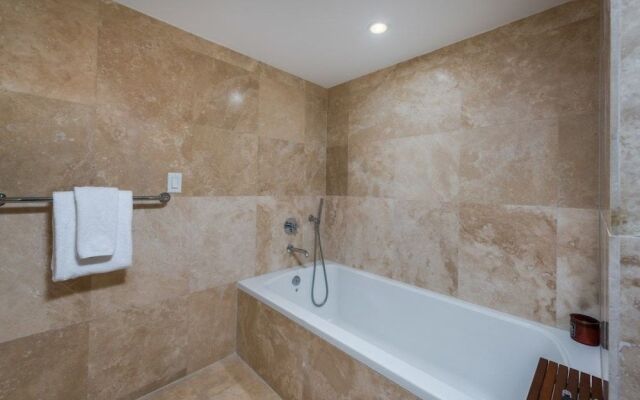 24th Street House #90370