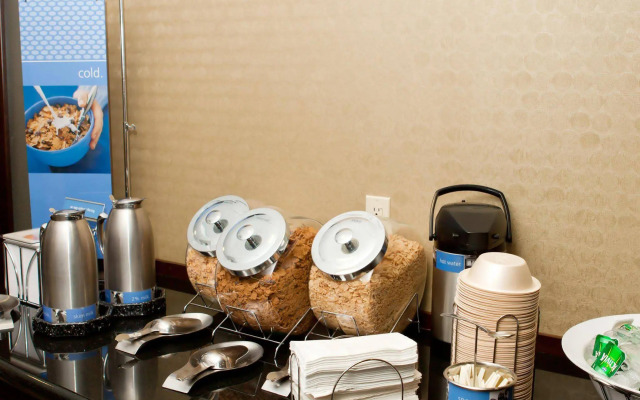 Hampton Inn North Brunswick / New Brunswick