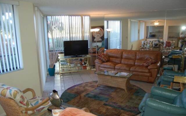 Excelsior - 102 G 2 Bedrooms 2 Bathrooms Condo