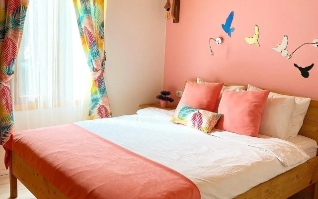 Kara Kedi Beach Bungalow