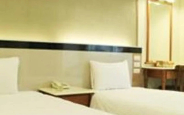 Puyisy Business Hotel