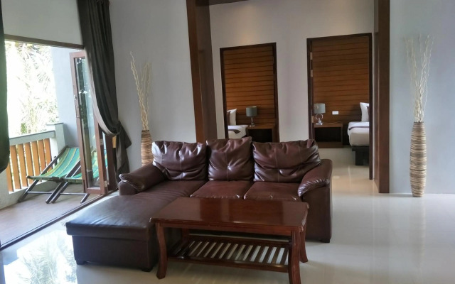 Lanta Intanin Resort