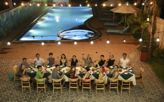 The Lam Resort