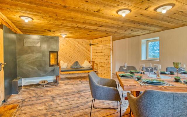 Jup - a luxury boutique chalet