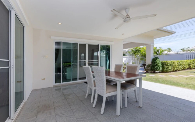 3 Bedroom Pool Villa L55