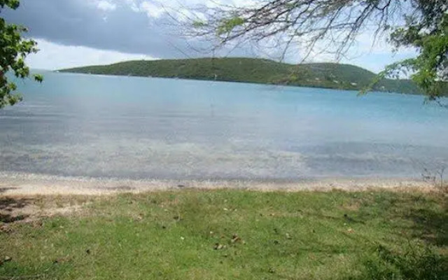 Sea Breeze Hotel