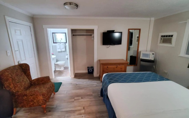 Knights Inn Colonial Fireside Inn