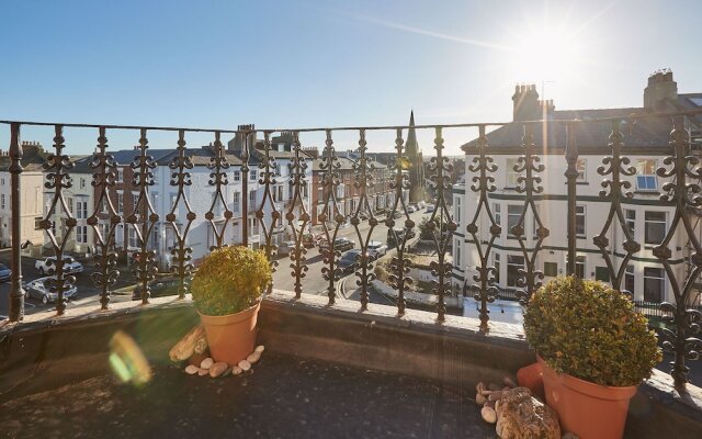 Host Stay Abbey Court Apartment