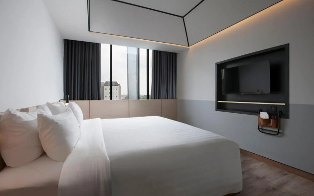 Gaia Cosmo Hotel