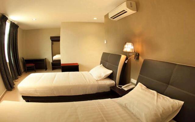 Ayer Hitam Hotel