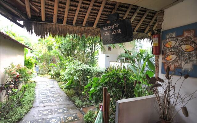 Airy Raya Pantai Kuta Lombok