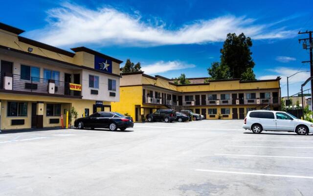 Starlight Inn South El Monte
