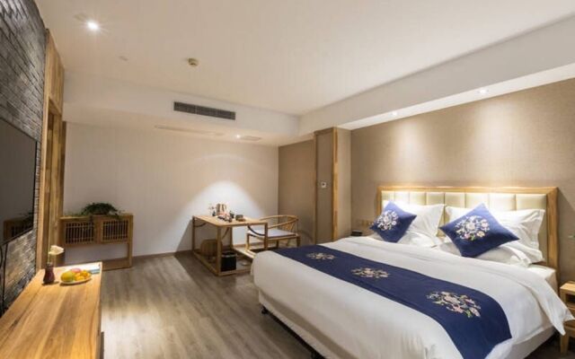 Jiali Inn Selected