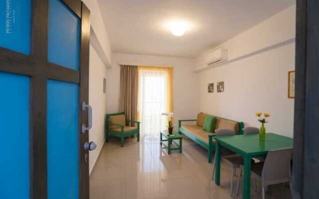 Akoition Hotel