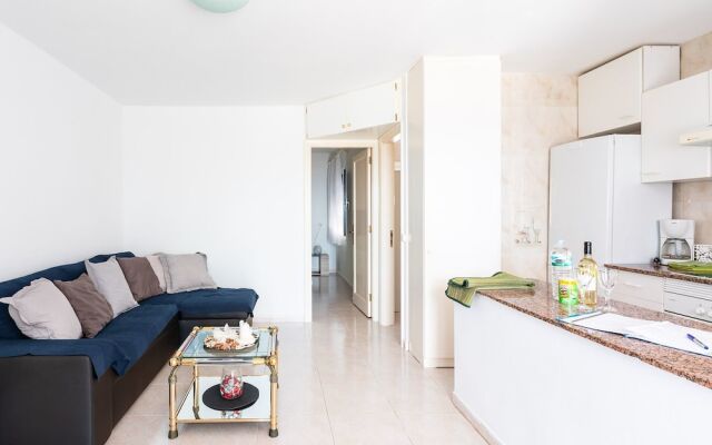 Sea Breeze the best view of Old town Harbour PDC