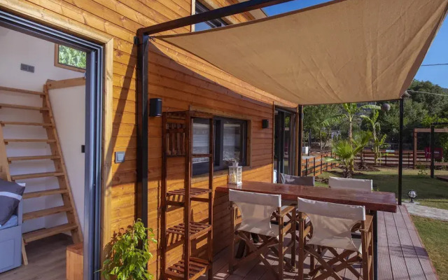 Nomade Caravan Camping
