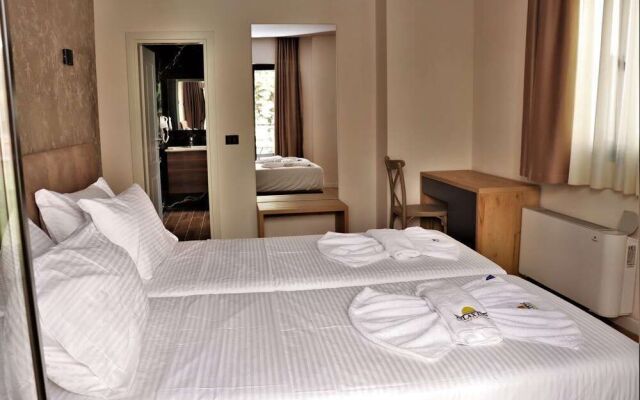 Relax Inn Hotel Durres