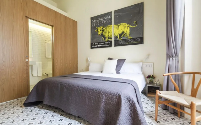 Colectia Stays Pau Claris