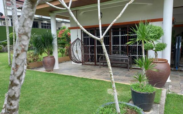 Homestay PD Villa 969 with Private Pool