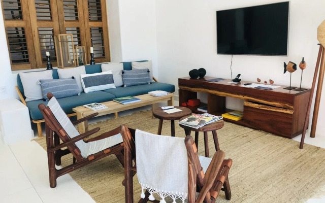El Careyes Club & Residences