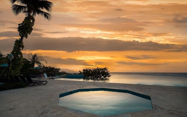 Hispaniola Beach B-6