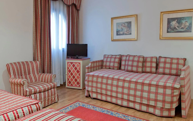 Hotel Doña Maria