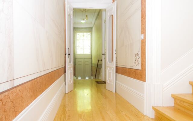 Liiiving in Porto - Central Garden Flat