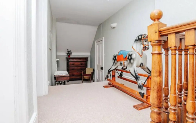 Waterfront Retreat in Hambleden