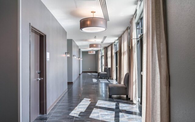 Holiday Inn & Suites Silicon Valley - Milpitas by IHG