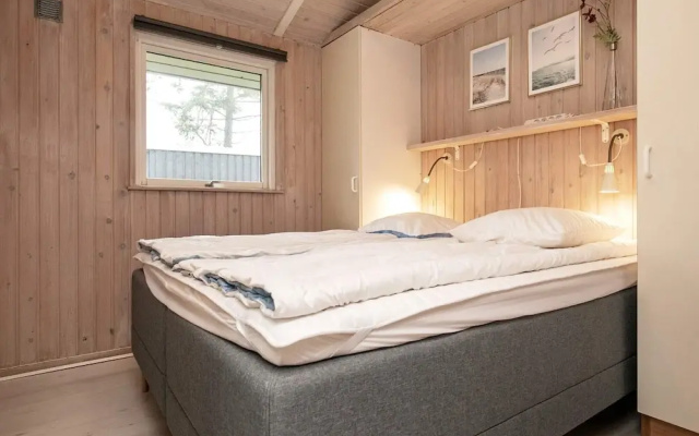 10 Person Holiday Home in Humble