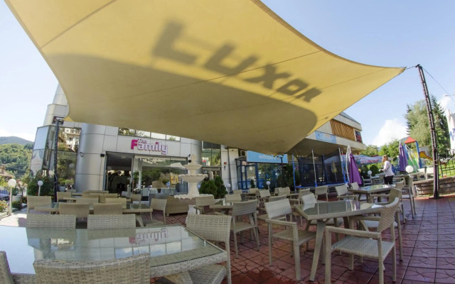 Luxor Hotel & Casino Komplex