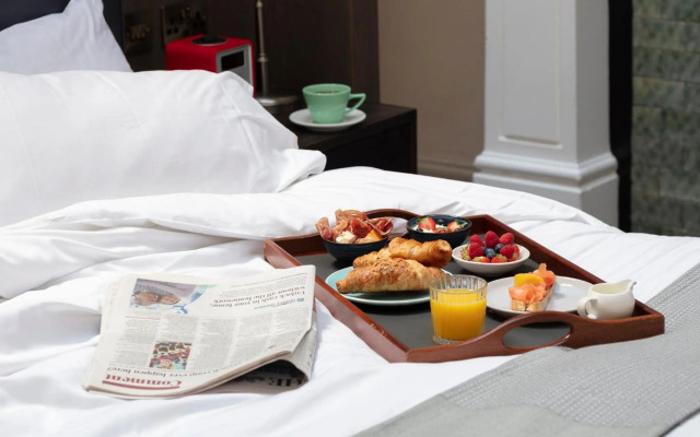 Kimpton Charlotte Square by IHG