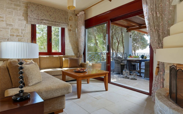 Okeanides Villas