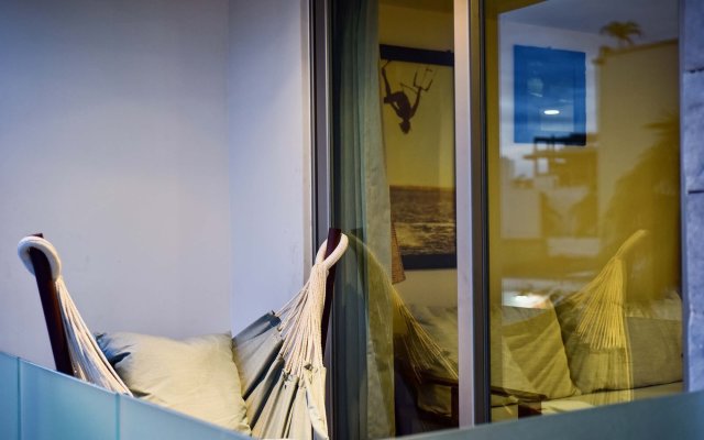 Newport House Playa Boutique Hotel - Beach Club Access
