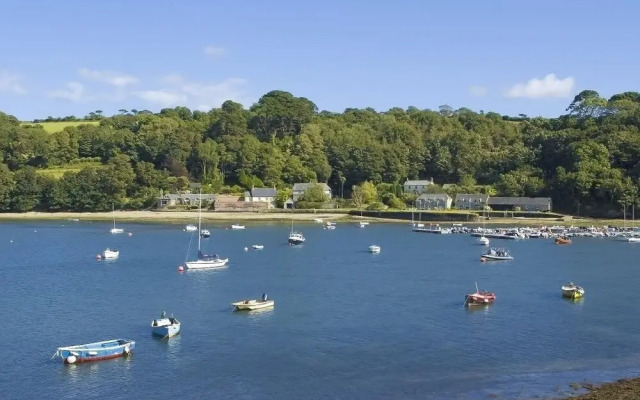 Penwarne Lodge