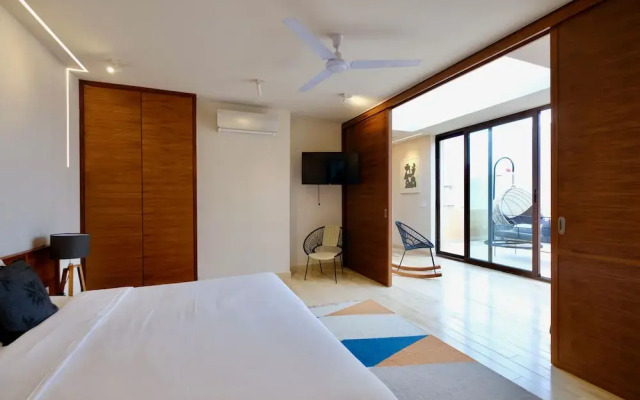 404 Awesome 1Br designer by StayPodio
