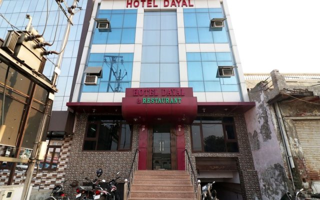 OYO 24958 Hotel Dayal