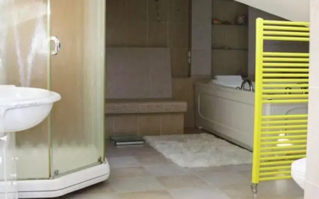 Meilės Lagūna apartamentai, Lagūna