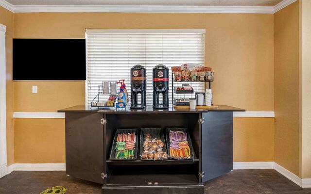 Extended Stay America Select Suites - Jacksonville - Southside