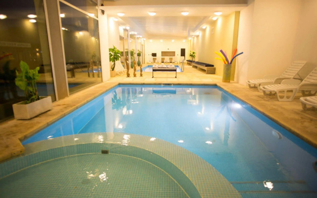 Colonia West Hotel - All Inclusive