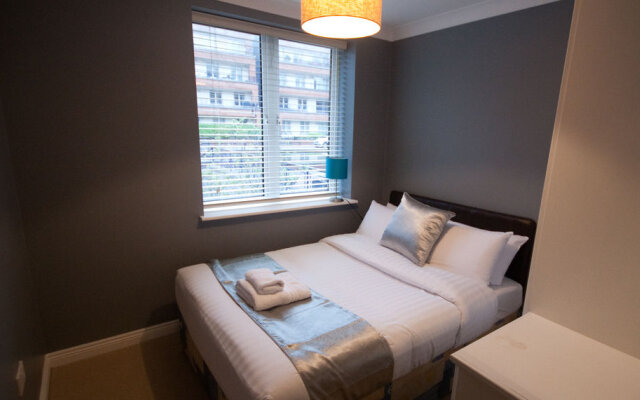 IFSC Dublin City Apartments by The Key Collection