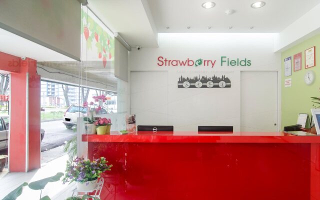 Hotel Strawberry Fields