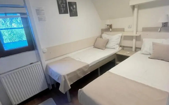 Hotel Plutitor Egreta 1