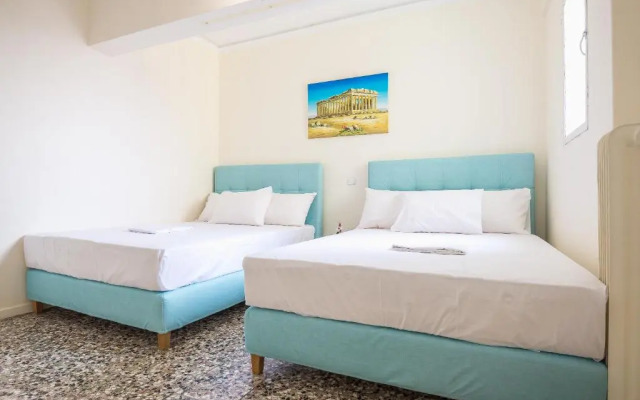 Acropolis View Paradise Apartments